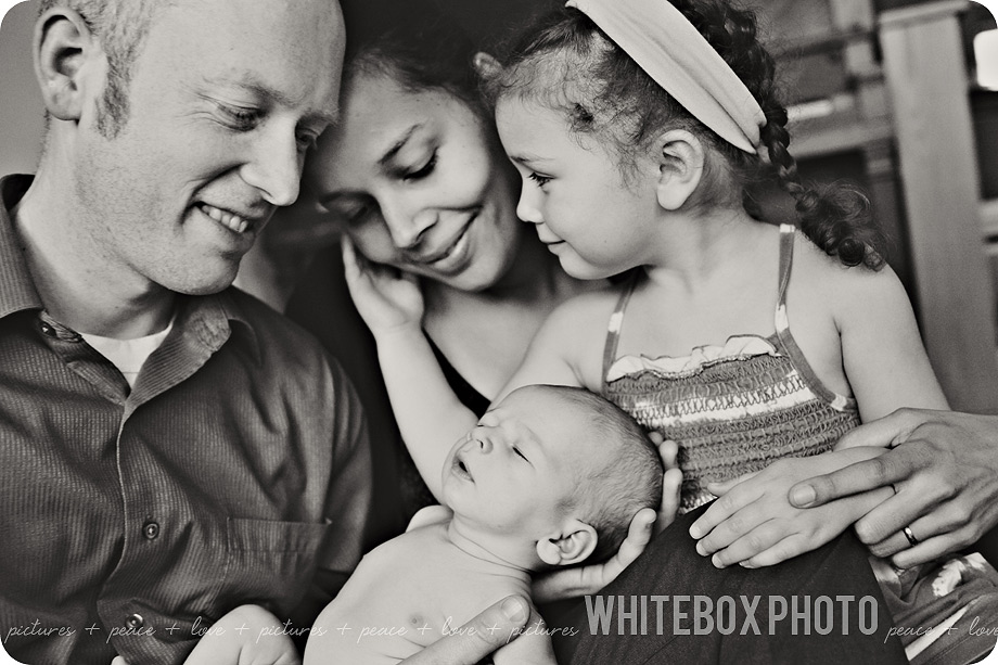 kwee-veen_newborn_52_greensboro_newborn_photographer.jpg