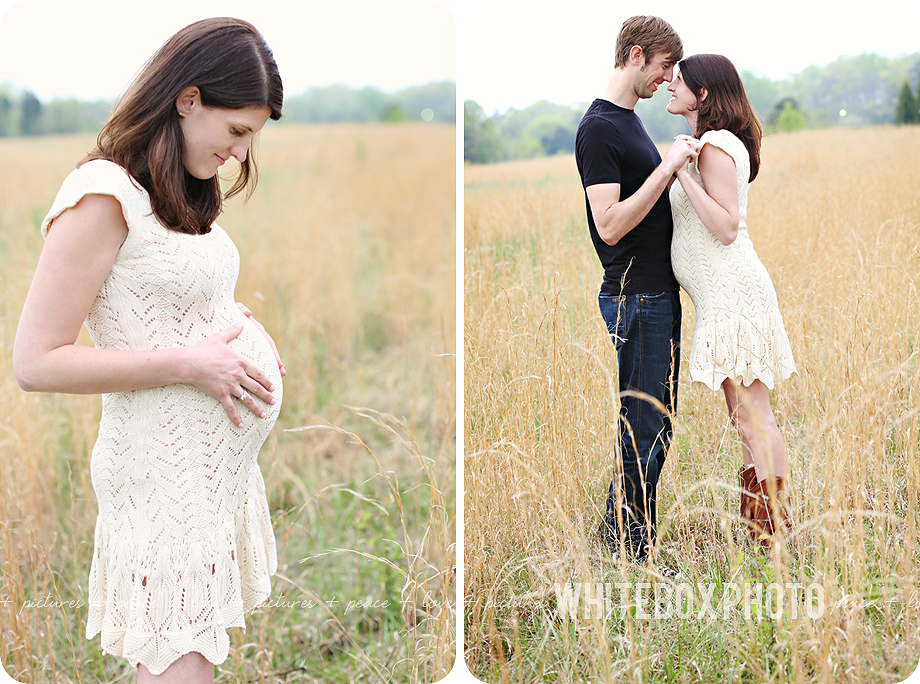 betsy_maternity_026_charlotte_maternity_photographer.png