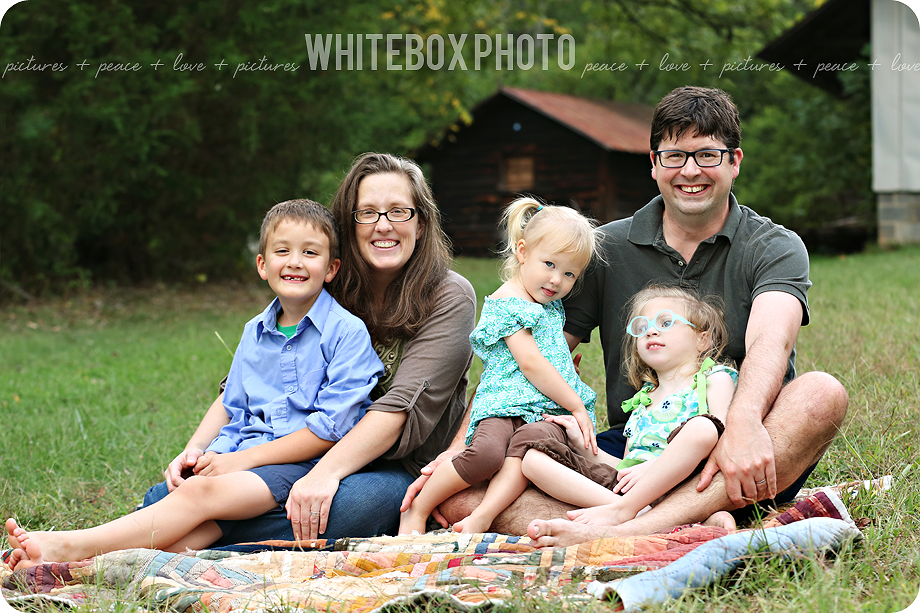 ermentrout family photo session at the whitebox studio farm.