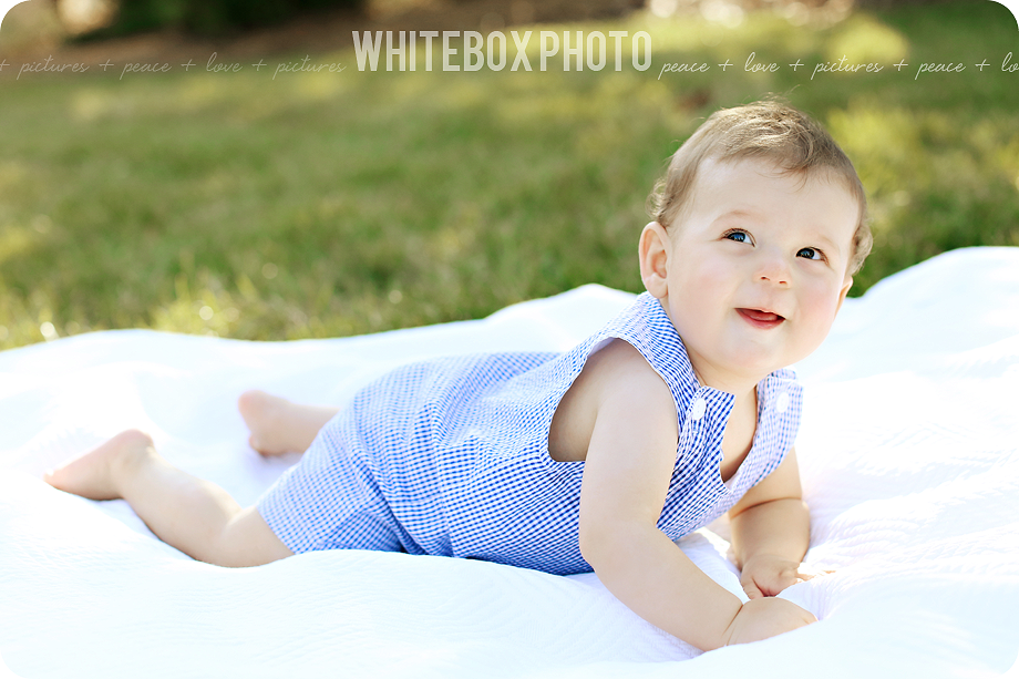 the rossi family portrait session in greensboro by whitebox photo.