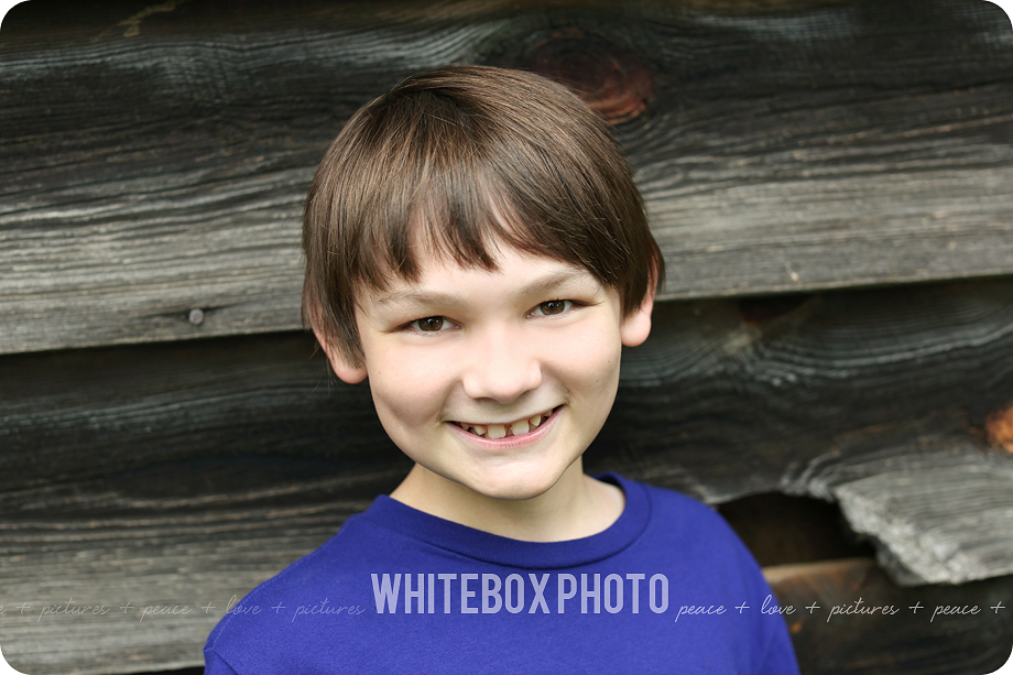 the wooten family love shoot at the whitebox photo farm 2017